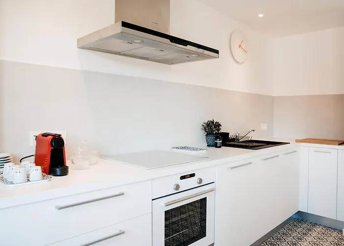 Le 19 Kleber Climatise Apartment *