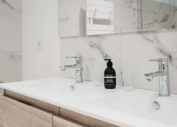 Le 19 Kleber Climatise * Кольмар